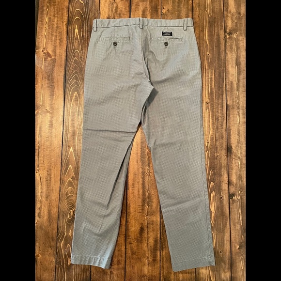 Banana Republic Men’s Mason Stretch Chinos - 34x32 - Picture 3 of 4